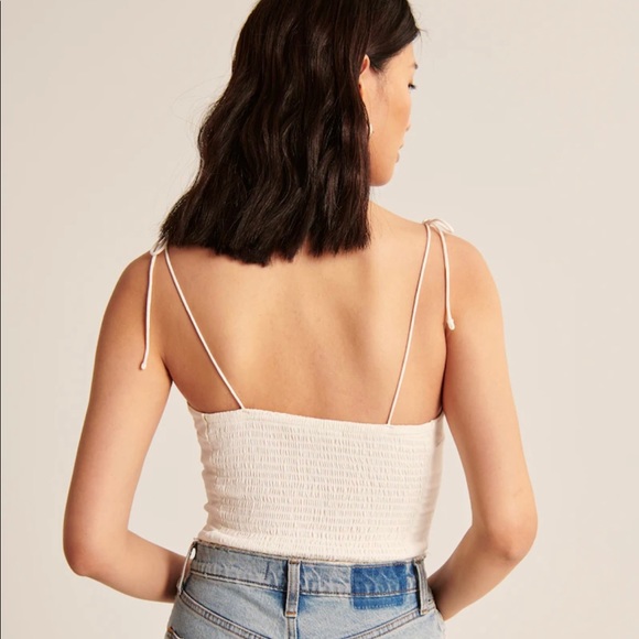 NEW Abercrombie & Fitch Women’s Slim fit Tie Strap V-neck White Cami - Size L - Picture 5 of 10